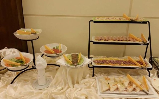 Golden New Continental Hotel