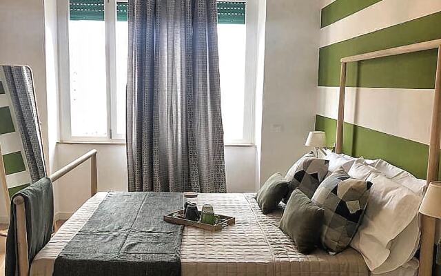 The Corner 180 Suite