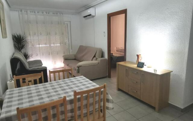 Lo Pagan, Calle Gibraltar 19 app 2A