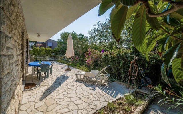 Awesome Apartment in Premantura With 1 Bedrooms and Wifi