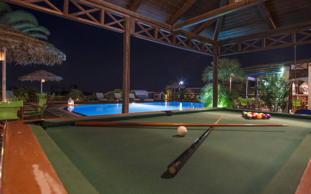 Holiday Beach Resort