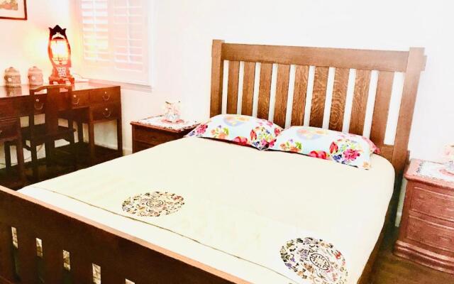 LAX Teresa B&B