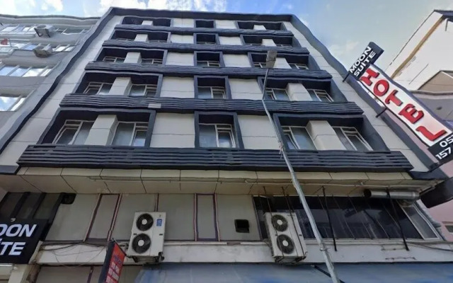 Moon Hotel Şirinevler