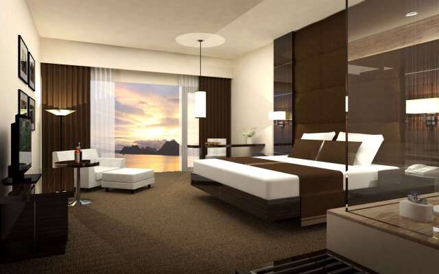 Wyndham Legend Halong Hotel