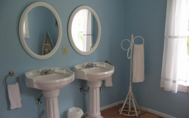 Coco Palm Cottage Vacation Home