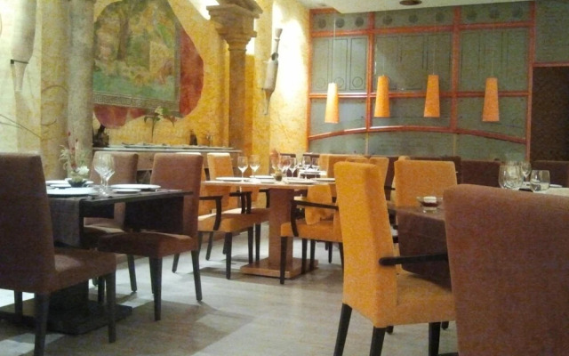 Aparthotel Capitolina