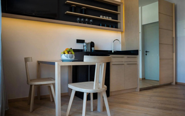 Oscar Suites & Village
