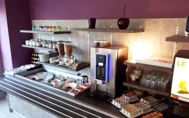 BRIT HOTEL CONFORT NEVERS Centre Gare