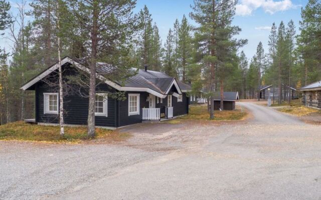 Lomaylläs/ hankipolku 2