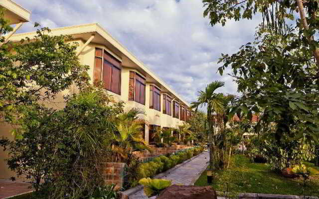 Myhibiscus Hotel & Resort