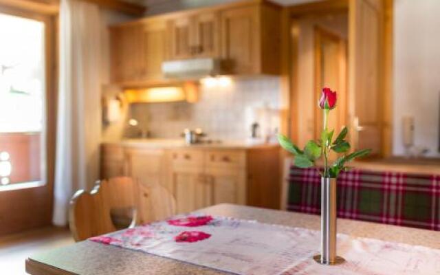 ALFONSSTÜBERL - FERIENWOHNUNGEN AND RESTAURANT