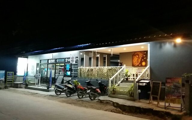 Czone Hostel - Adults Only