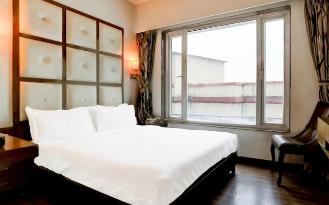 Stylish & Modern Stays at Palette River Front