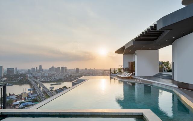 The Peninsula Phnom Penh
