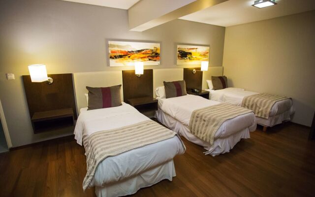 Hotel Bicentenario Suites & Spa