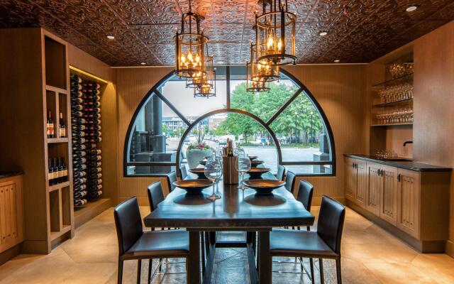 Delta Hotels by Marriott Grand Okanagan Resort