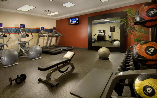 Hampton Inn & Suites Waco-South