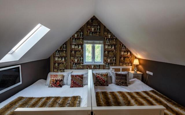 Osea Island Holiday Homes