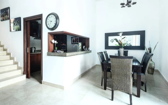 Remarkable & Gorgeous 1BR Loft in Jbr!