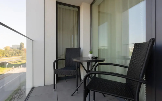 Zabłocie Apartments Cracow by Renters