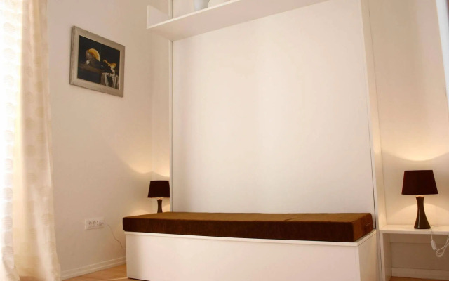 MirÓ Studio Apartments