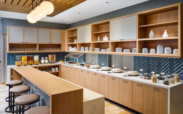 Hyatt Place Melbourne Airport