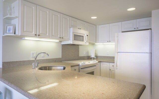 Ilikai by Luana Hawaii Vacation Rentals