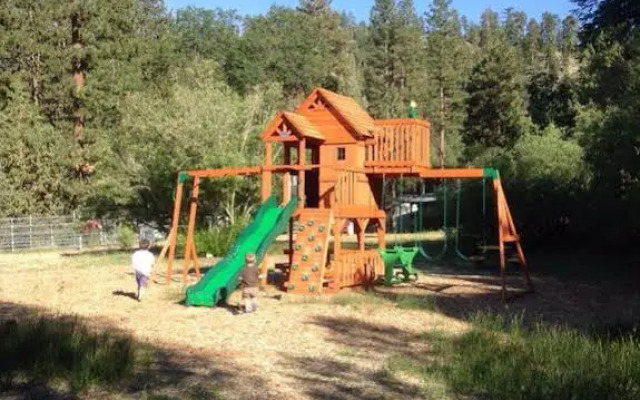 Pine Knot Guest Ranch