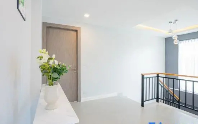 Modern 7BR Private Pool Villa -VVP43.5