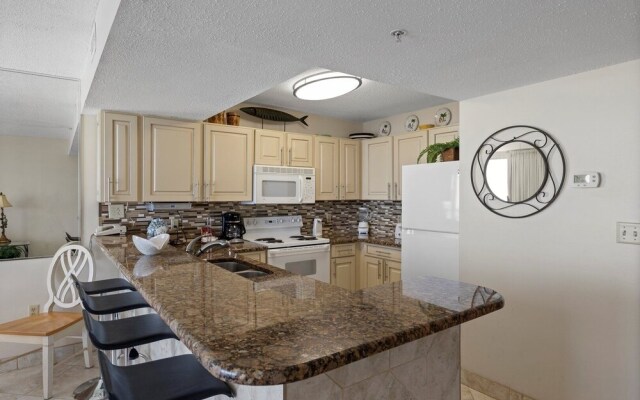 Pelican Beach 1406 1 Bedroom Condo by Pelican Beach Management