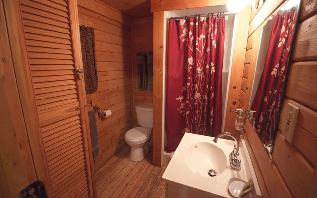 Katie's Cozy Cabins
