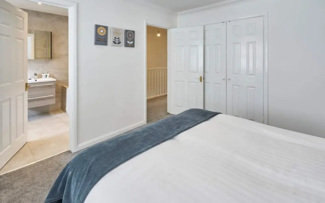 Host Stay Farm Road