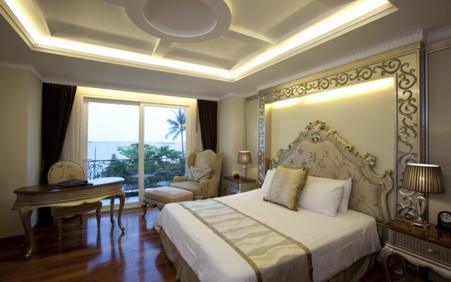 LK The Empress Pattaya