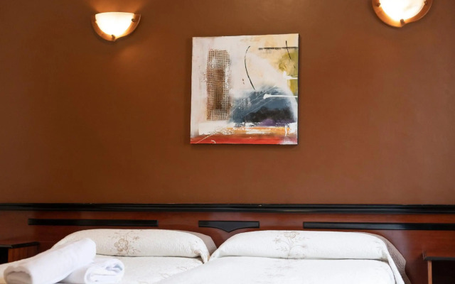 Hotel Eladia