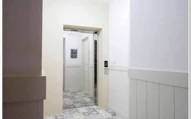 RedDoorz Plus @ Madukoro Raya Semarang
