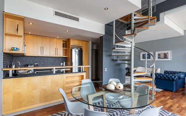 Penthouse Suite at Cartwrights Corner