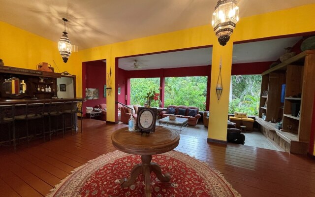 Serena Boutique Hotel