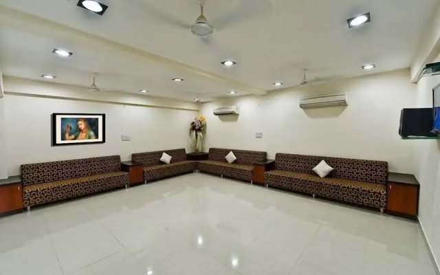 Hotel Durga Silver Line