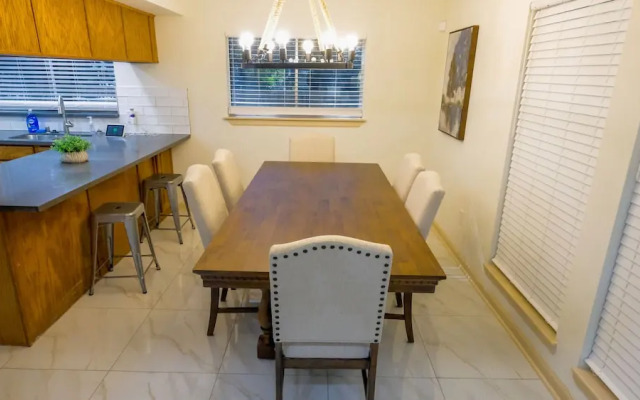 3Bdrm 2.5Bath 4Beds - IAH Arprt Spring