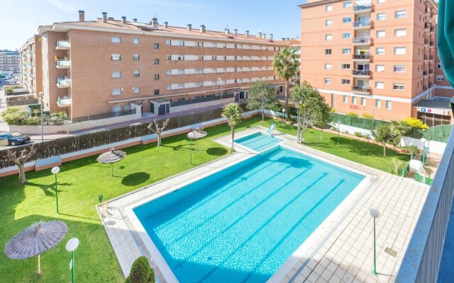 Apartamentos Paradise Park Fenals