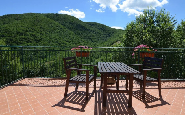 Tasteful Apartment in Pergola With Terrace