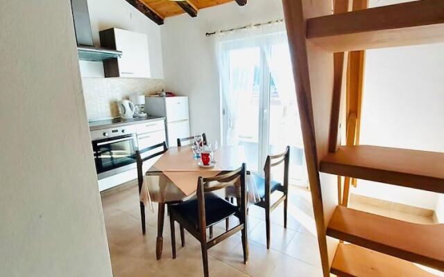 Apartments and Rooms Viskic