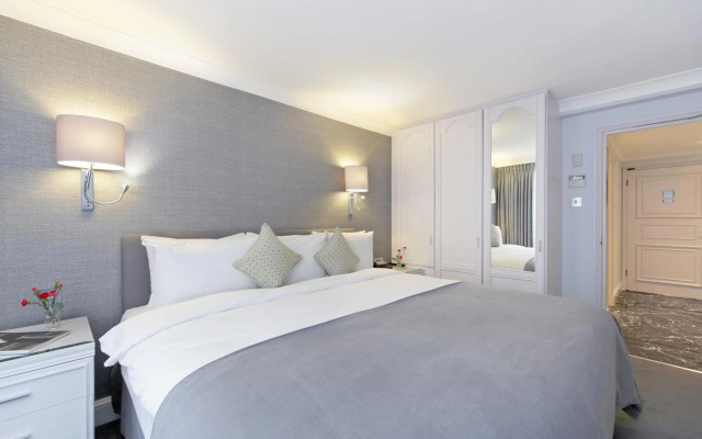 Mayfair House