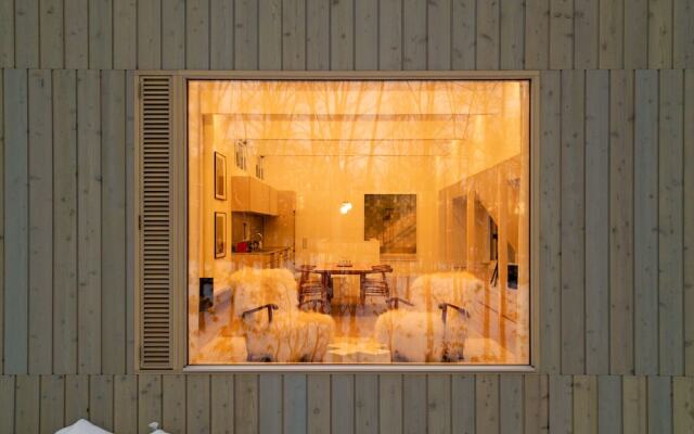 Chalet W by H2 Life