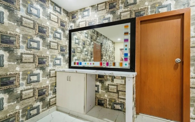 iROOMZ Hotel Mouli Grand