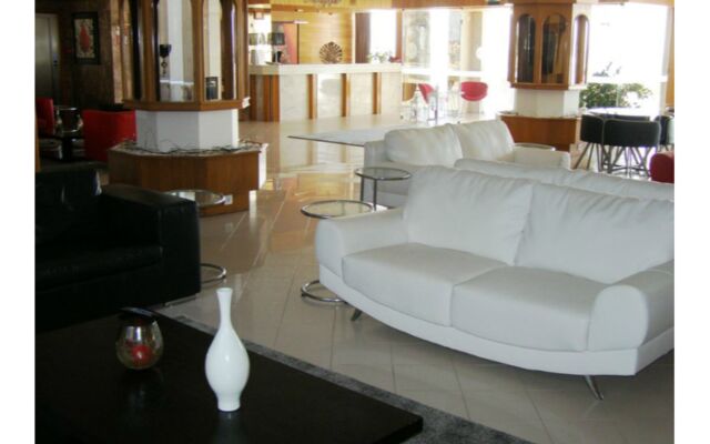 Hotel Apartamento Algar