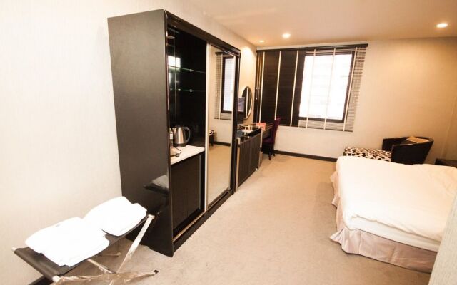 ZEN Premium Sukhumvit 33