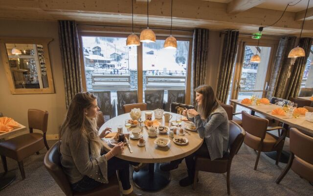 Hôtel & Chalets Le Samovar