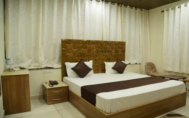 Hotel sharrytel zirakpur