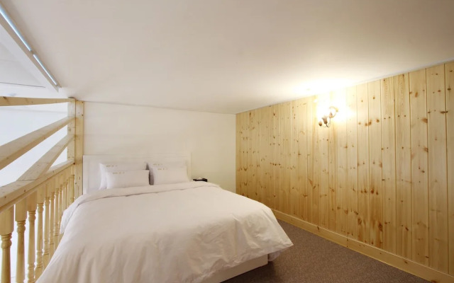 Russo Hotel